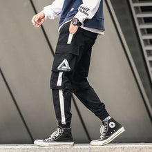Load image into Gallery viewer, 2019 Japan Hip Hop Boy Multi-pocket Elastic Waist Design Harem Pant Men Streetwear Punk Casual Trousers Jogger Male Dancing Pant