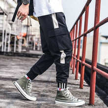 Load image into Gallery viewer, 2019 Japan Hip Hop Boy Multi-pocket Elastic Waist Design Harem Pant Men Streetwear Punk Casual Trousers Jogger Male Dancing Pant